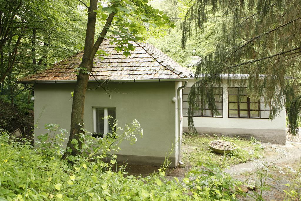 Harangvirag 36 Vendeghaz Villa Kismaros Exterior foto